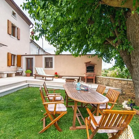 House Nona Roza * Барбан