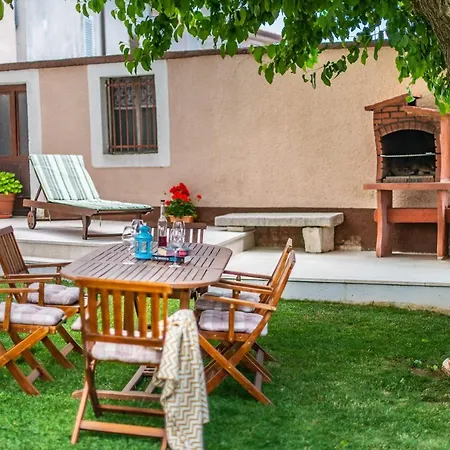 Holiday home House Nona Roza Barban