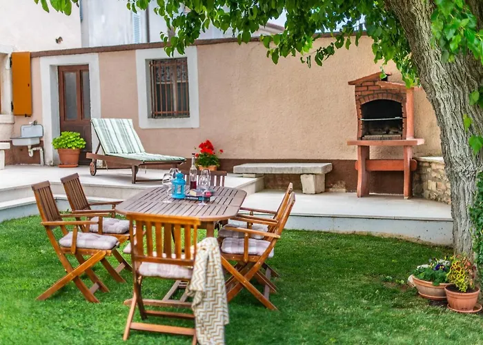 펜션 House Nona Roza Barban